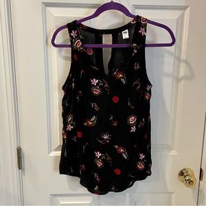 Old Navy Sleeveless Blouse